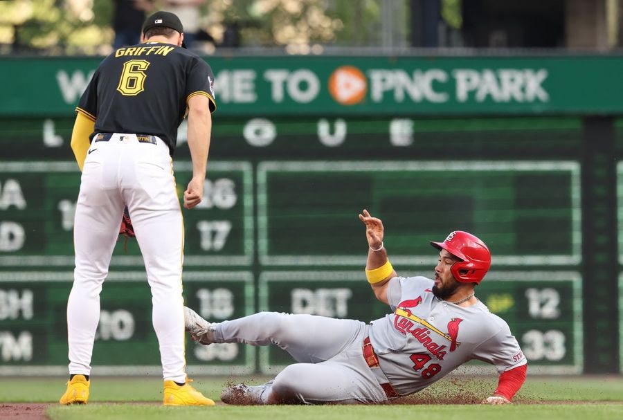 MLB: St. Louis Cardinals at Pittsburgh Pirates