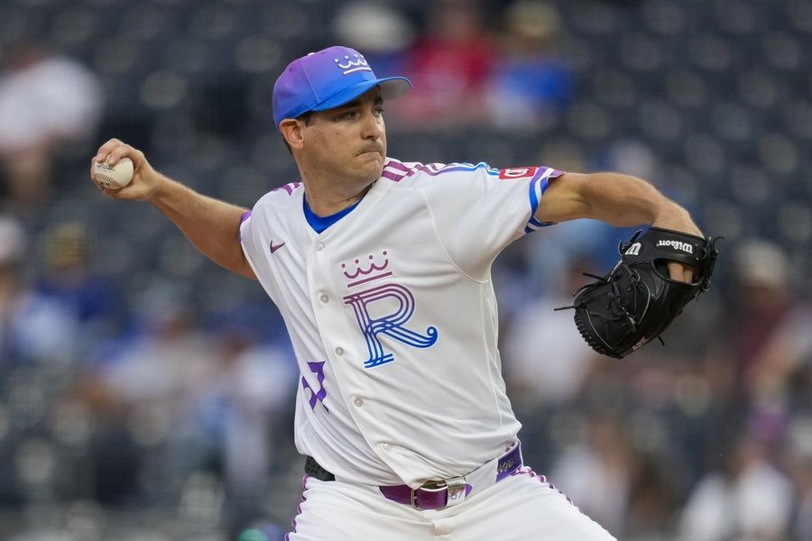 MLB: Los Angeles Angels at Kansas City Royals