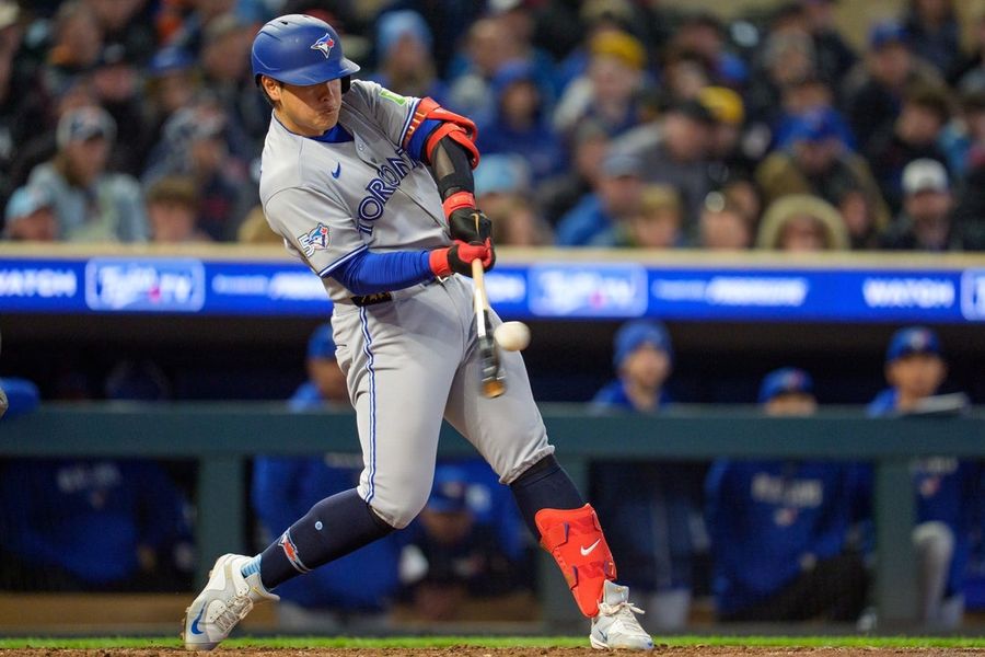 MLB: Toronto Blue Jays at Minnesota Twins