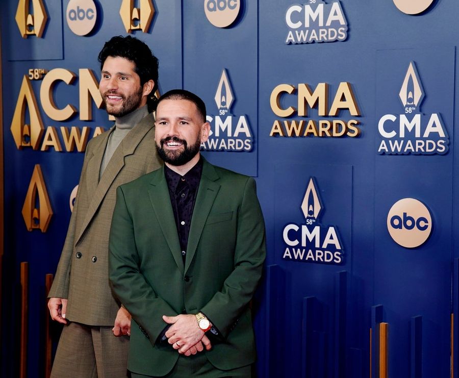 Dan + Shay, Jason Sudeikis slated to appear before U.S.'s Cup opener