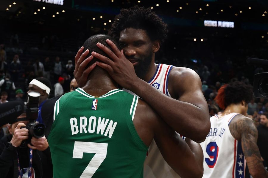 76ers' NBA title odds soar, Celtics' plummet with Jaylen Brown trade