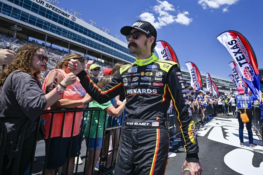 NASCAR: Wurth 400 presented by LIQUI MOLY