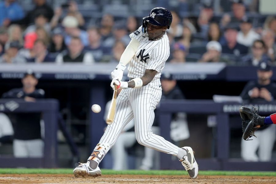 Jacob de Grom haunted by familiar demons as Yankees beat Rangers