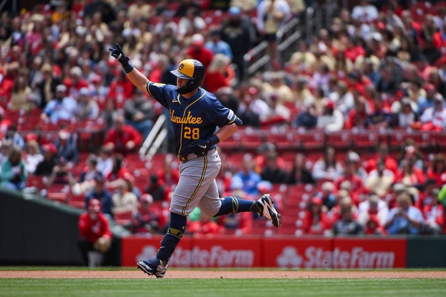 MLB: Milwaukee Brewers at St. Louis Cardinals