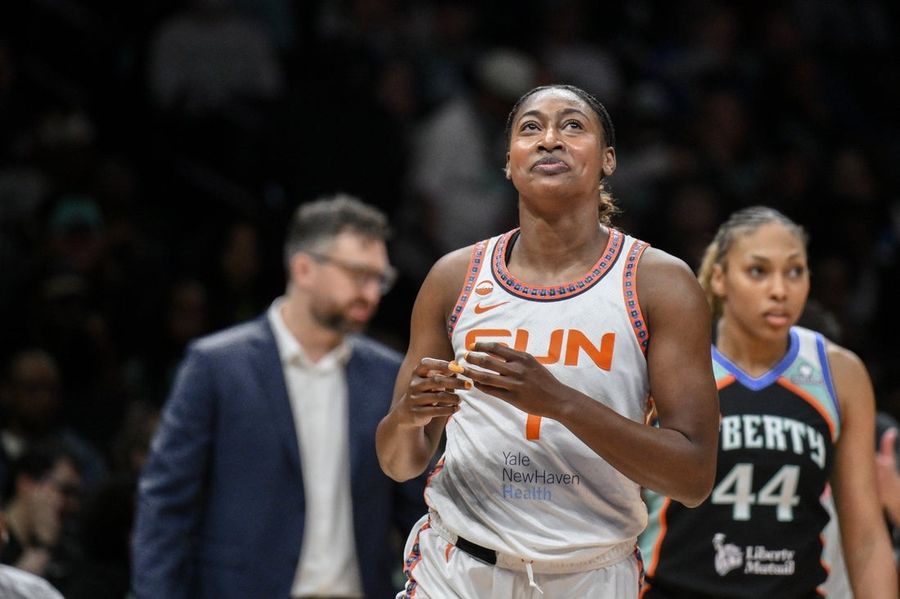 WNBA: Connecticut Sun at New York Liberty