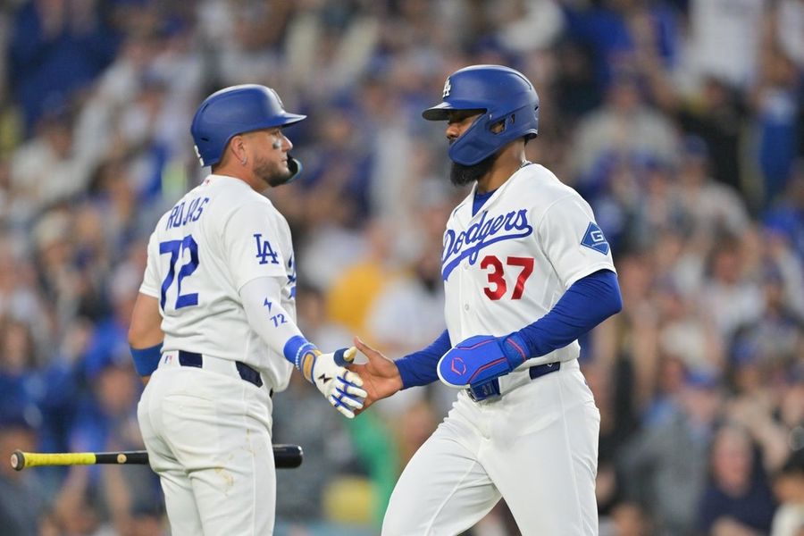 MLB: Atlanta Braves at Los Angeles Dodgers