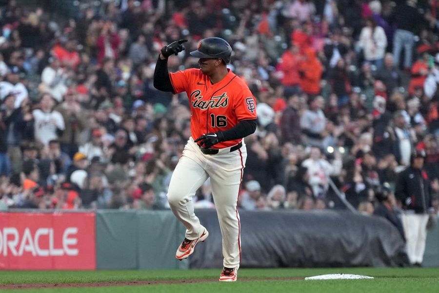 MLB: Pittsburgh Pirates at San Francisco Giants
