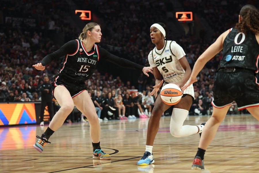 WNBA: Preseason-Los Angeles Sparks at Portland Fire
