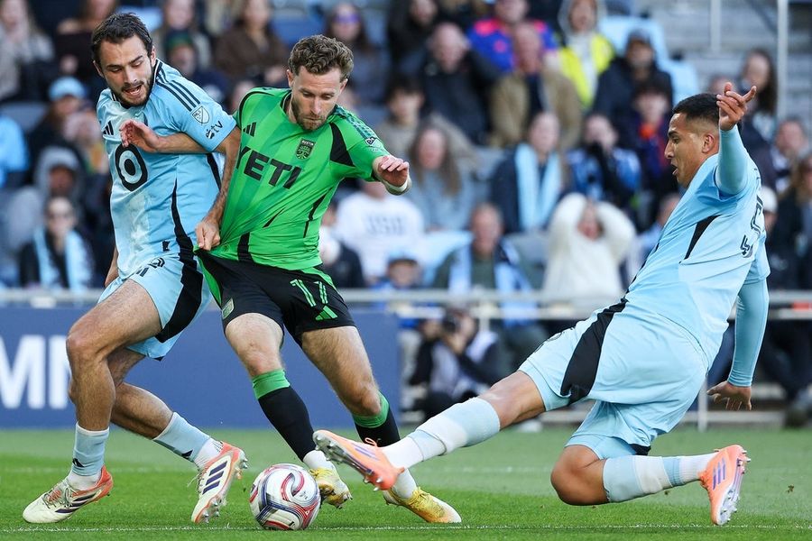 Austin, Minnesota score late but play to 2-2 draw