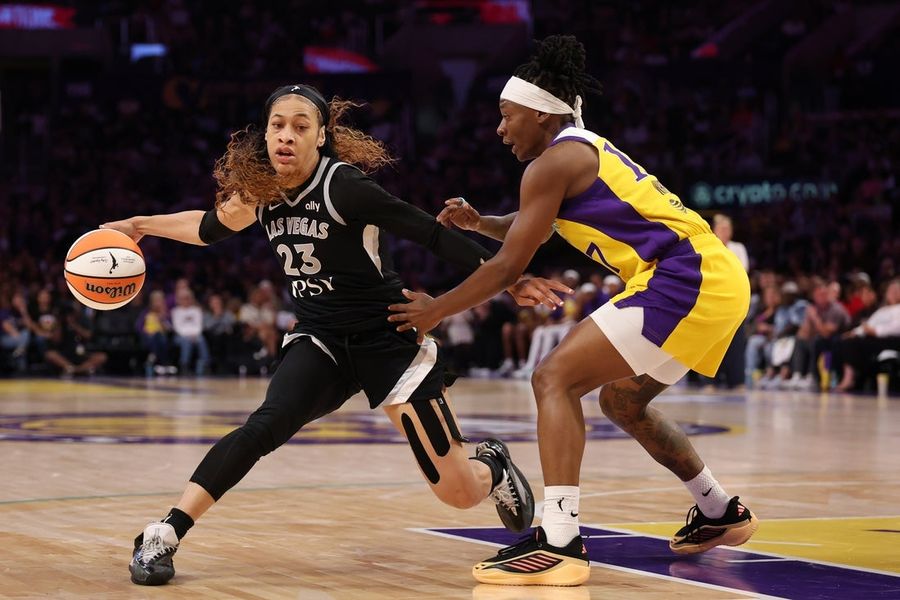 Chennedy Carter busca manter o bom início de temporada quando o Aces receber o Sun.