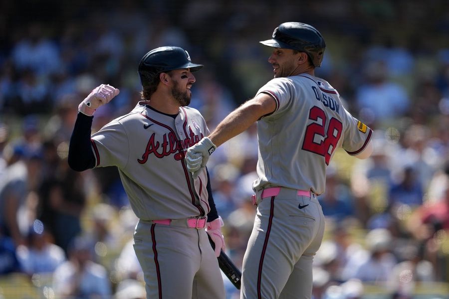 MLB: Atlanta Braves at Los Angeles Dodgers