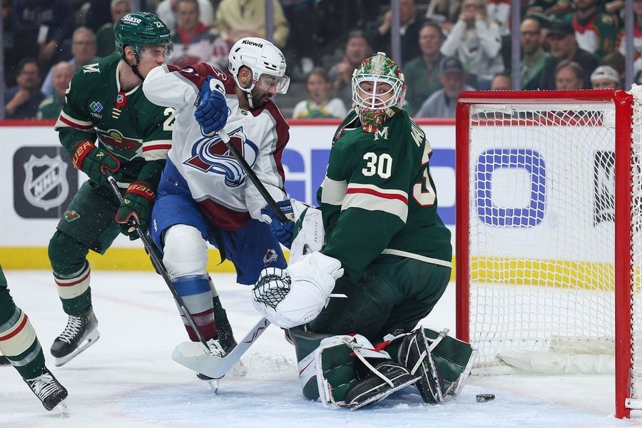 Parker Kelly, Avalanche push Wild to brink with Game 4 win