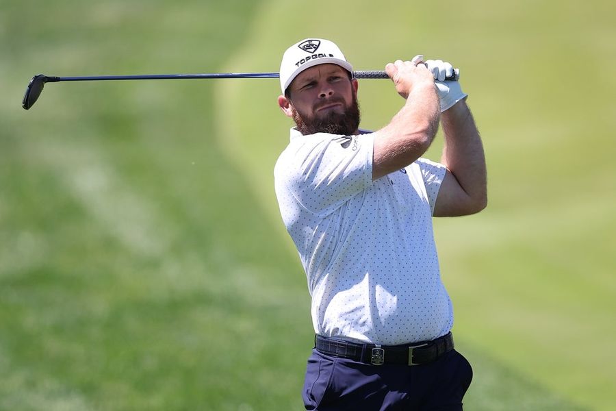 Tyrrell Hatton still leads at LIV Golf Andalucia; local favorites lurking