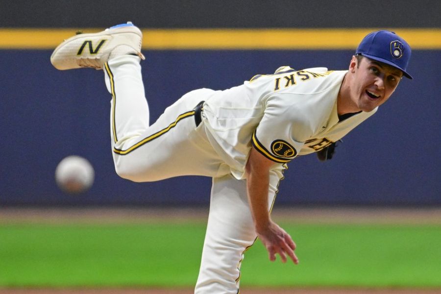 MLB: San Diego Padres at Milwaukee Brewers