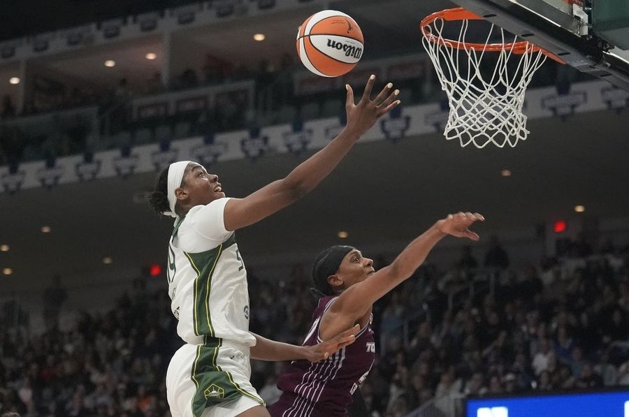 Offensively inconsistent Storm to meet defensively challenged Fever