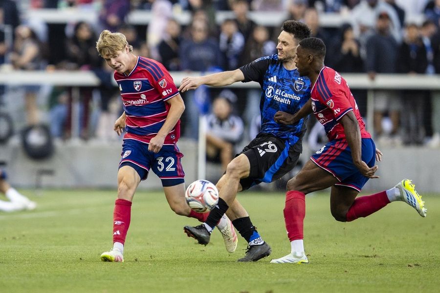 MLS: FC Dallas at San Jose Earthquakes