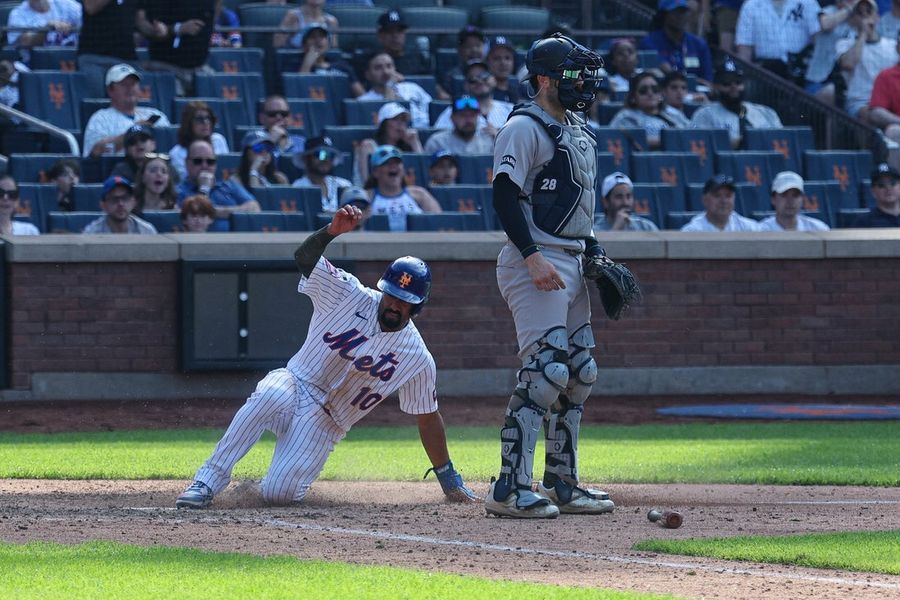 MLB: New York Yankees at New York Mets