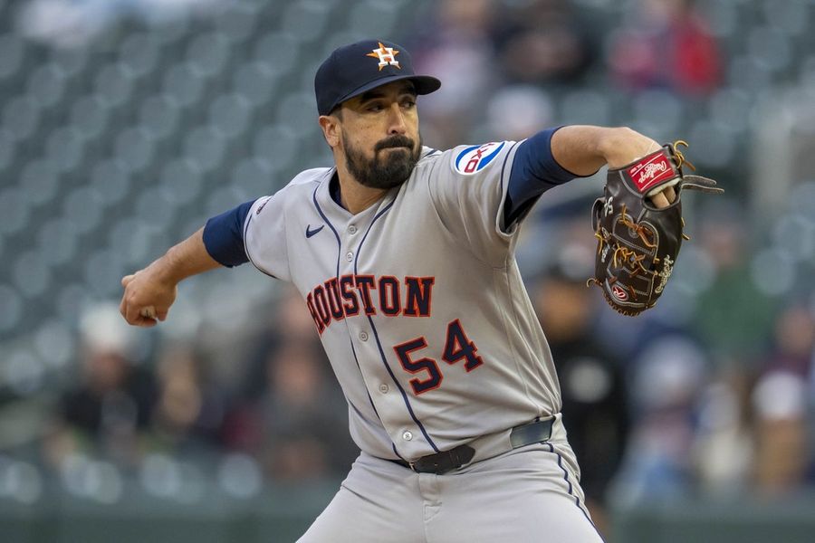 After combined no-hitter vs. Rangers, Astros strive for fifth straight win