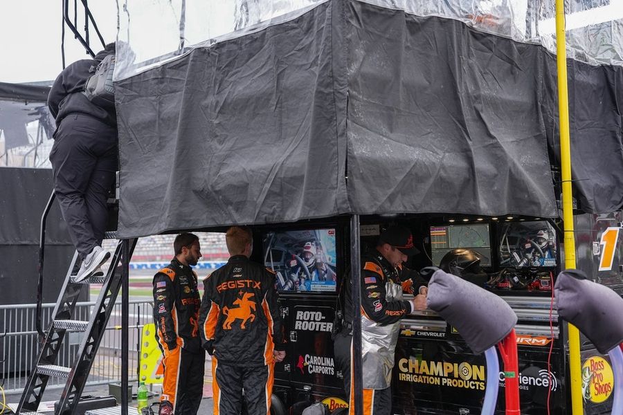 Drivers prepare for emotional Coca-Cola 600 amid constant rain