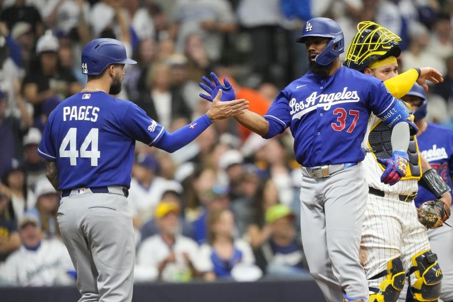 MLB: Los Angeles Dodgers at Milwaukee Brewers