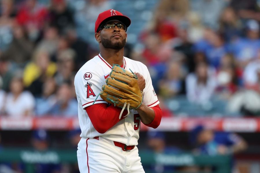 After 'punch in the face,' Angels strive to even series vs. Astros 