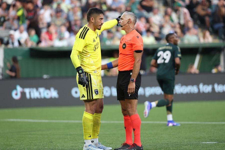 FC Dallas acquire GK Daniel from Earthquakes