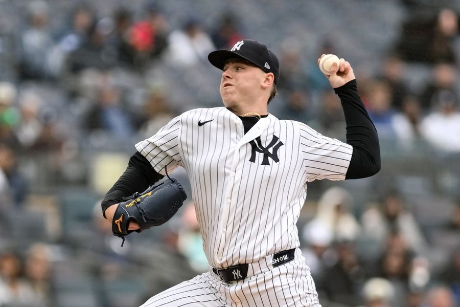 Sin el lesionado Aaron Judge, los Yankees intentan mantener a los Red Sox a raya.