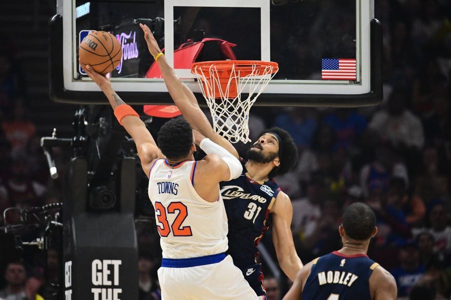 Knicks finish sweep of Cavs, make first NBA Finals since 1999