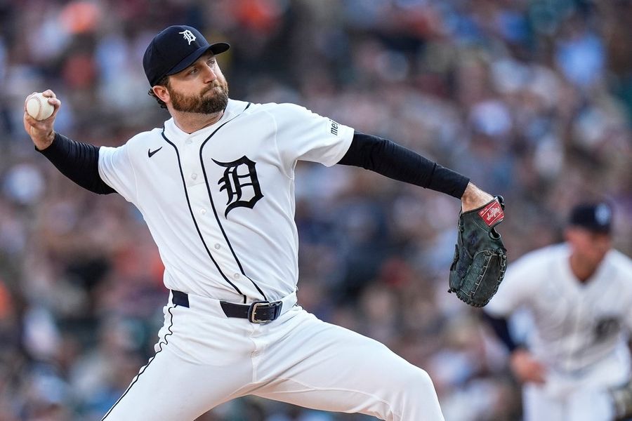 Tigers overcome pitcher injuries to shut out Angels