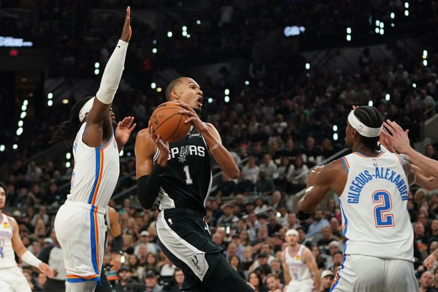 Spurs, Thunder tied for best 2026-27 title odds; Knicks fourth