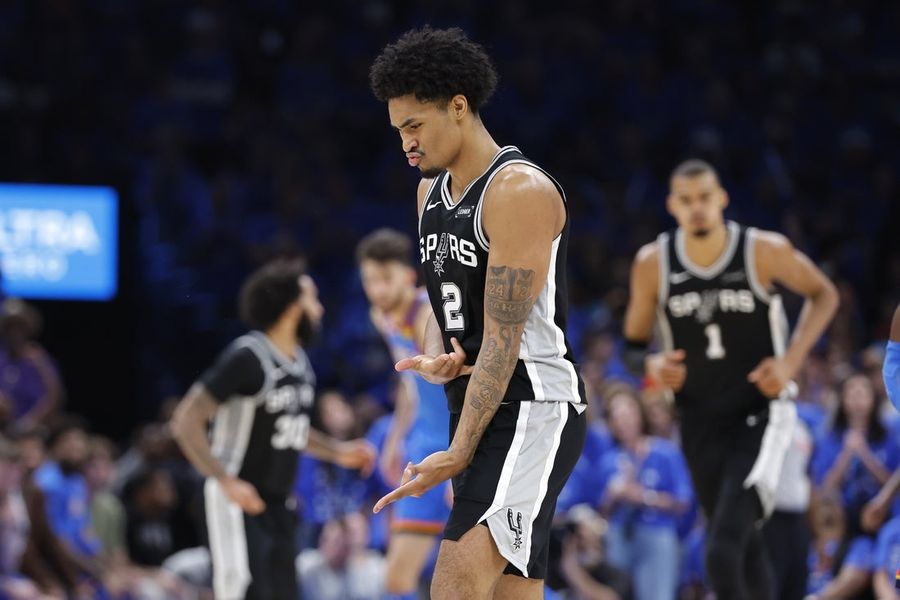 Os Spurs encerram a defesa do título do Thunder e chegam à sua primeira final da NBA desde 2014.