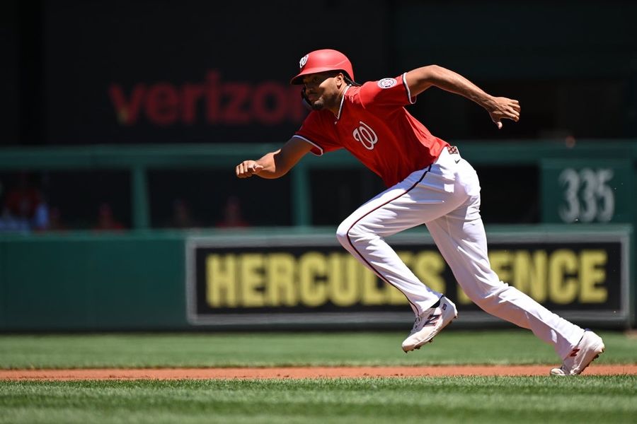 Os Nationals buscam redenção contra os Marlins.