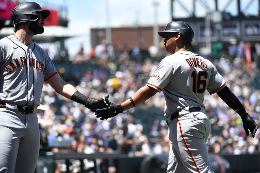 Os Giants saem da má fase de forma espetacular e massacram os Rockies.