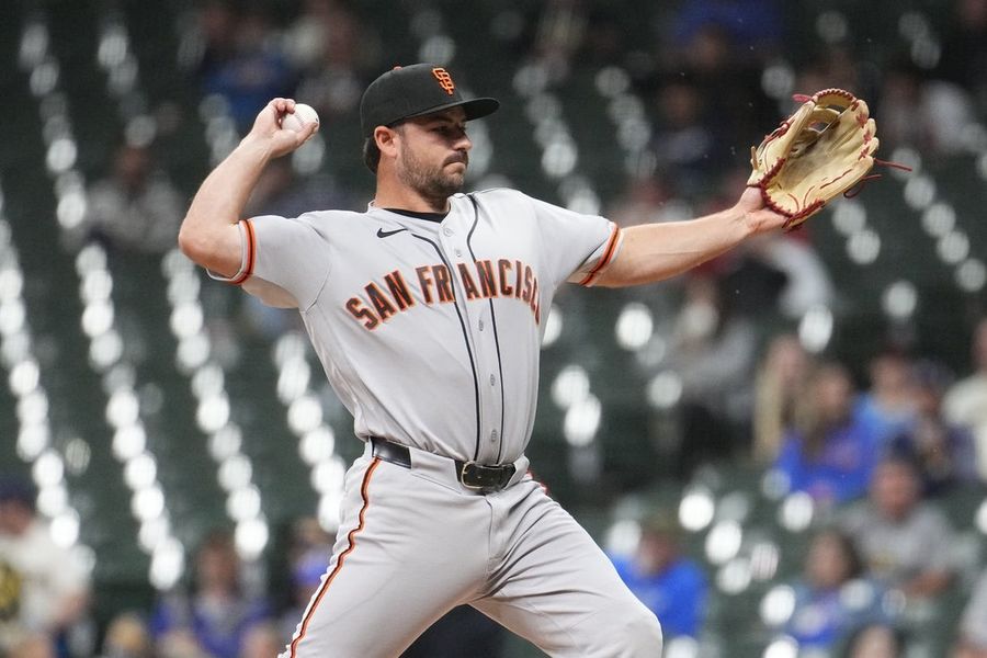 Mariners trade for Giants veteran infielder Buddy Kennedy