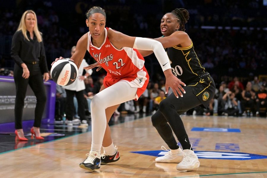 A’ja Wilson anota 25 puntos para llevar a Aces a la victoria sobre Sparks.