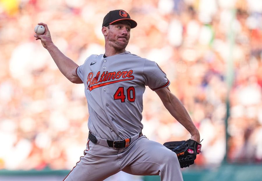 Orioles RHP Chris Bassitt undergoes "pretty minor" back surgery