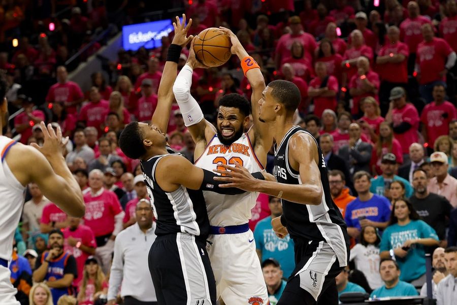 Jalen Brunson impulsa la remontada de los Knicks ante los Spurs en el primer partido de las Finales.