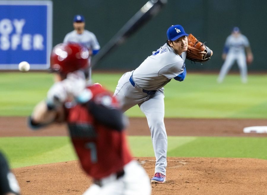 Shohei Ohtani brilla en el montículo y al bate mientras los Dodgers dejan en cero a los Diamondbacks.