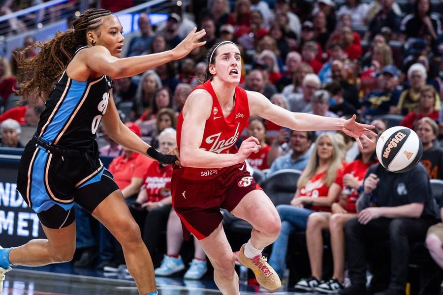 Kelsey Mitchell y la enferma Caitlin Clark lideran a Fever en su victoria sobre Dream.