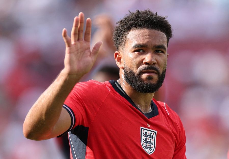 Reece James, de Inglaterra (lesión en el isquiotibial), es duda para el partido contra México.