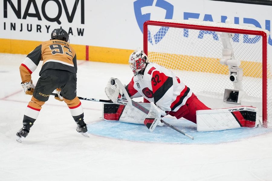 Canes keep goalie decision close to vest ahead of Game 4 at Vegas