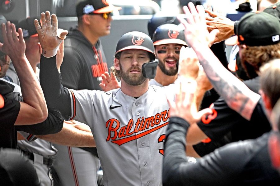 Blue Jays score 6 unanswered to take series from Orioles