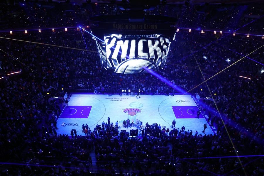 NBA Finals ticket prices continue to plunge ahead of Game 4