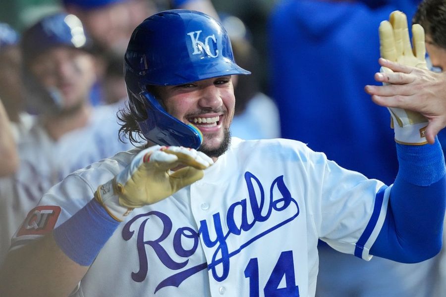 Hot Jac Caglianone, Royals out to halt Rangers' quest for .500