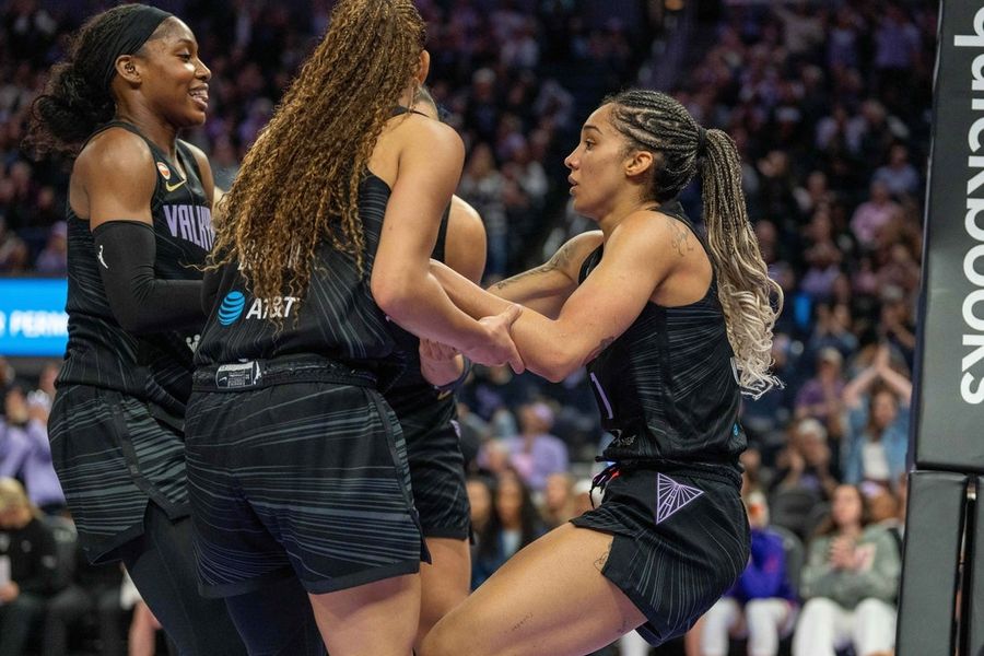 Valkyries look to ride momentum against struggling Storm