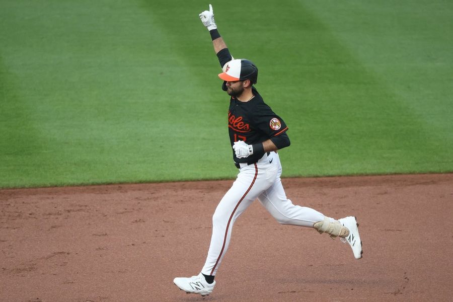 Orioles take down Mariners with efficient night at plate
