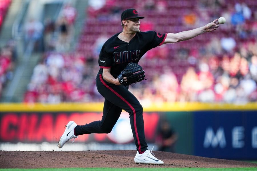 Reds strive for first home sweep of season in matchup vs. Mets  