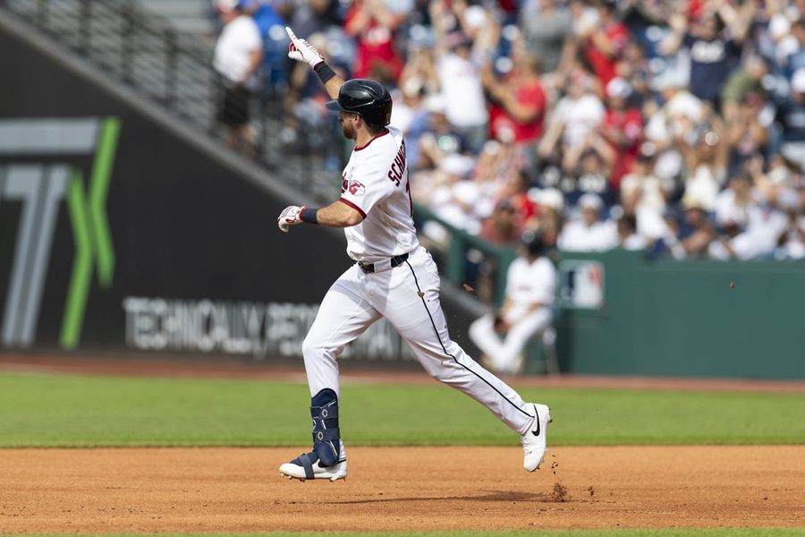Daniel Schneemann blast lifts Guardians past Tigers