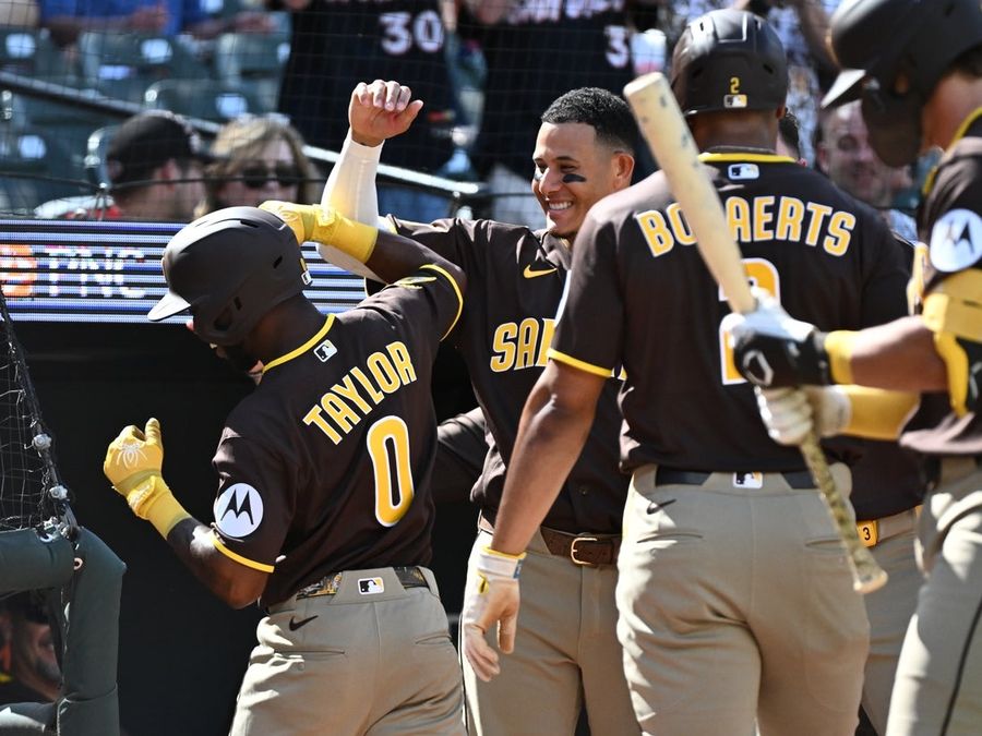 Padres pound five HRs while routing Orioles