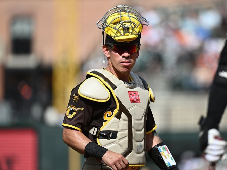 Padres place C Freddy Fermin on concussion IL